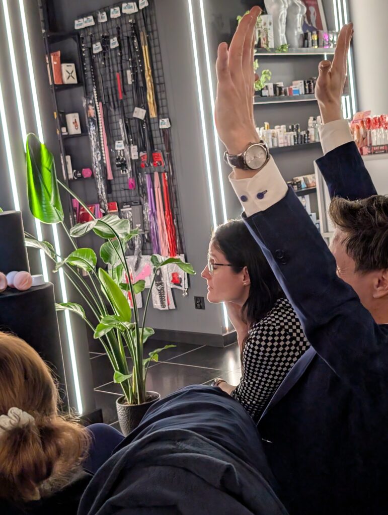 butik erotyczny i rozmowy o męskosci